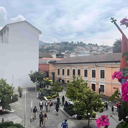 Casa Colonial Quito Otel Dış mekan fotoğraf